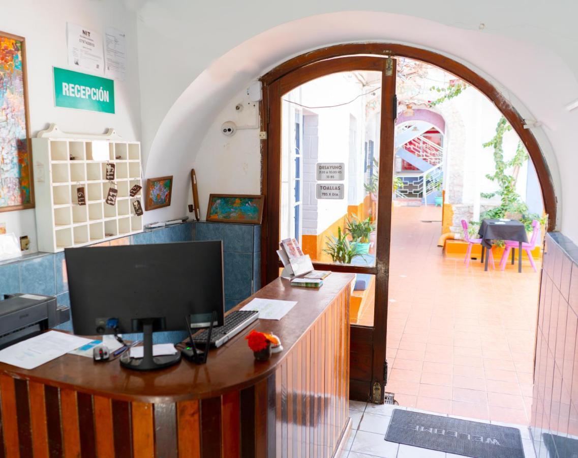 Hostal Zeballos Tarija Eksteriør billede